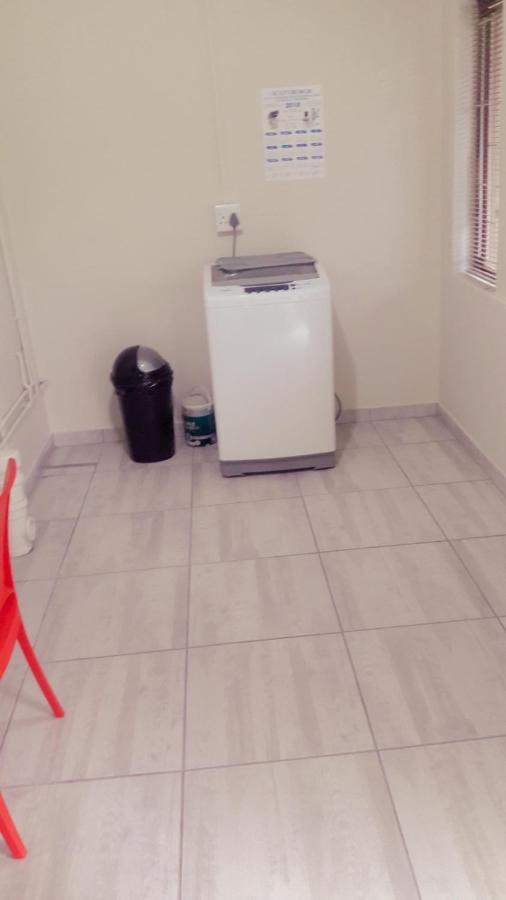 Zanevovo Hotel Скотбург Екстериор снимка